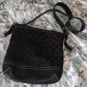 ❌SOLD❌ Authentic Coach Crossbody Bag
